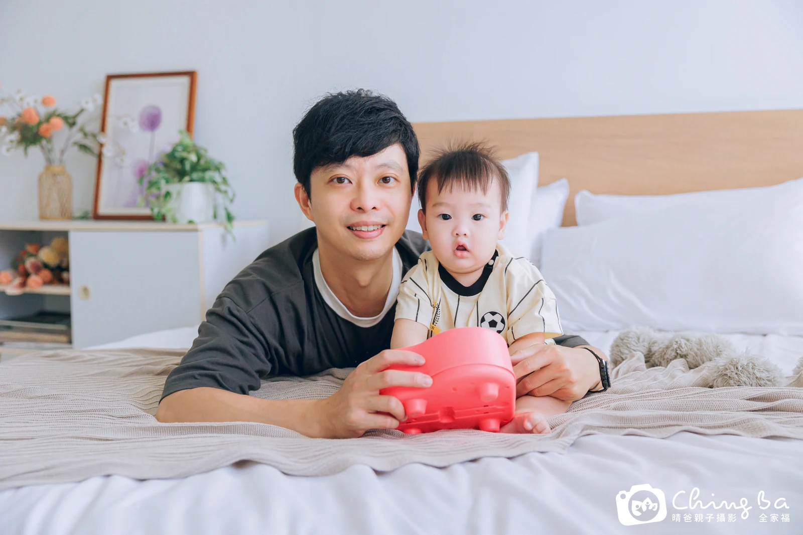 棚內親子寫真作品照｜2026 年夏季｜晴爸親子攝影