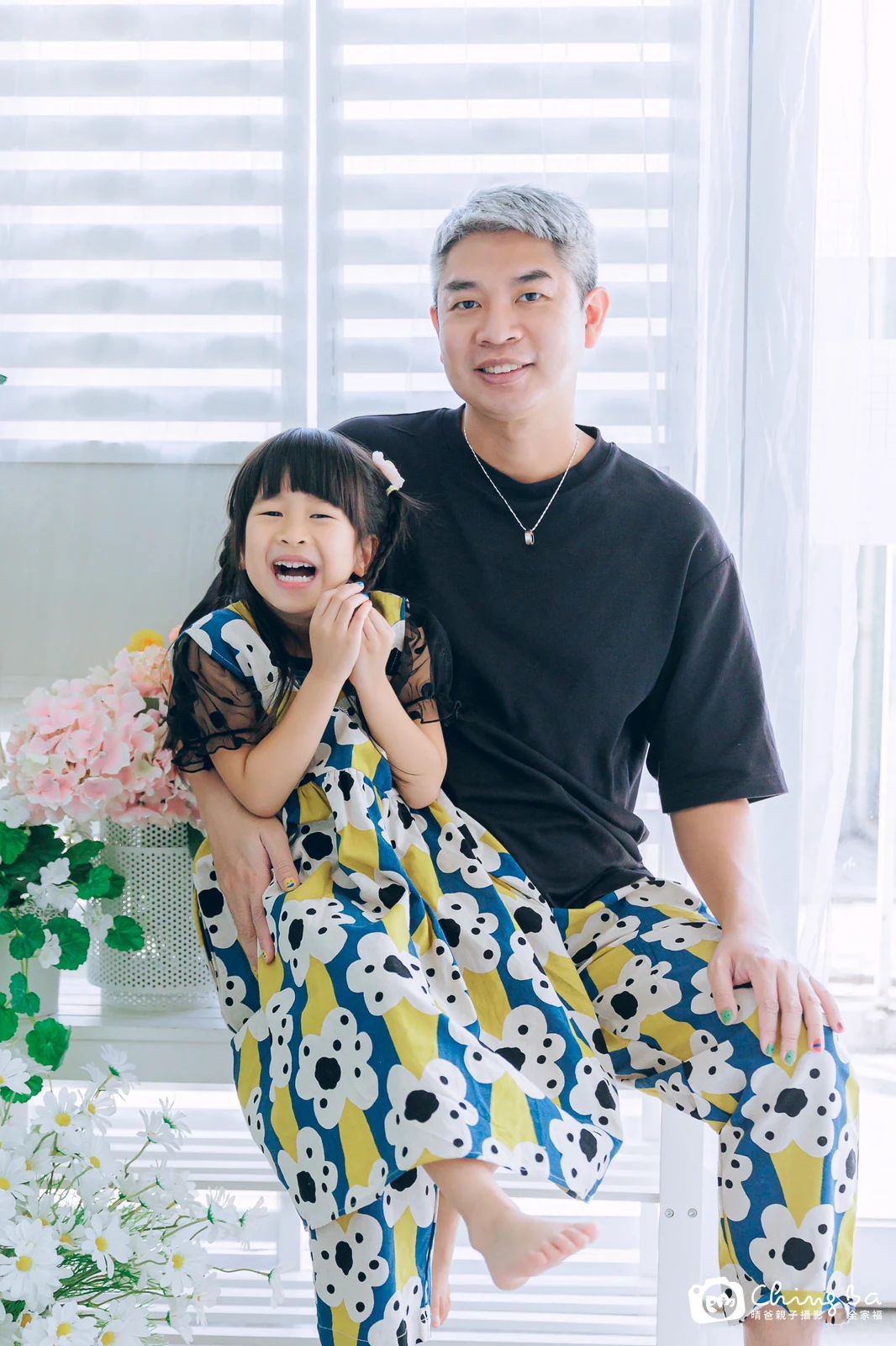 棚內親子寫真作品照｜2023 年冬季｜晴爸親子攝影