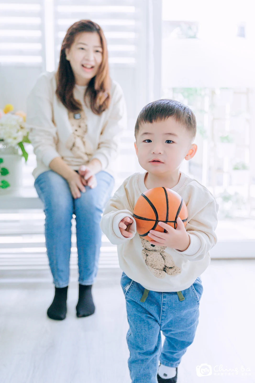 棚內親子寫真作品照|2022 年冬季|晴爸親子攝影