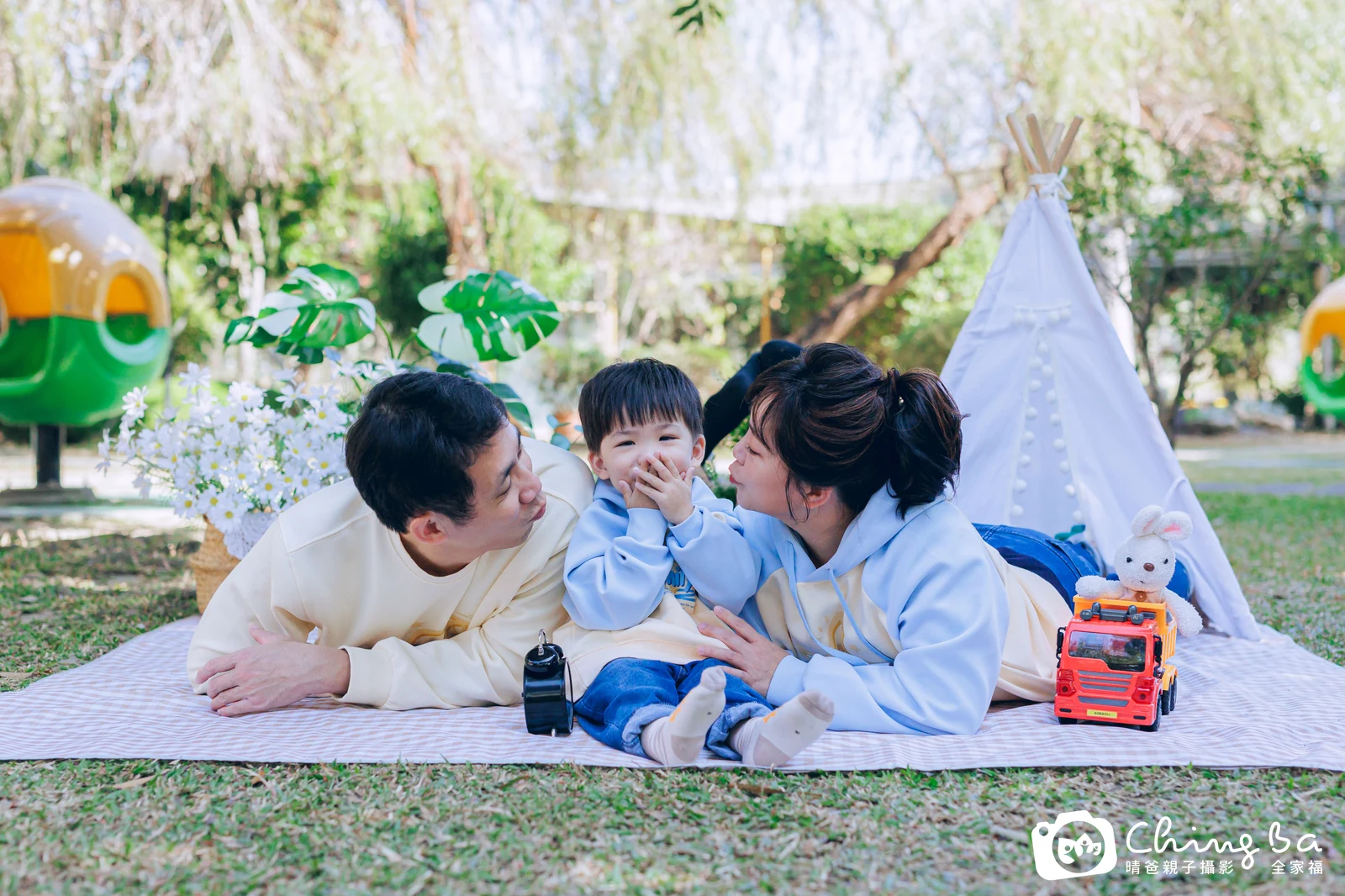 戶外親子寫真作品照|2025 年冬季|晴爸親子攝影
