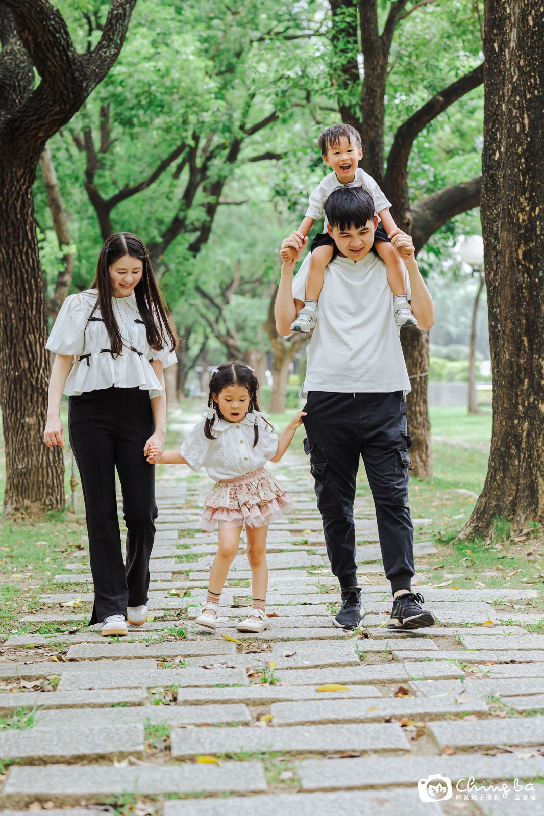 戶外親子寫真作品照|2026 年夏季|晴爸親子攝影